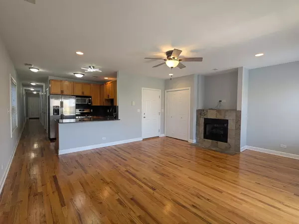 Chicago, IL 60612,2451 W Harrison Street #3