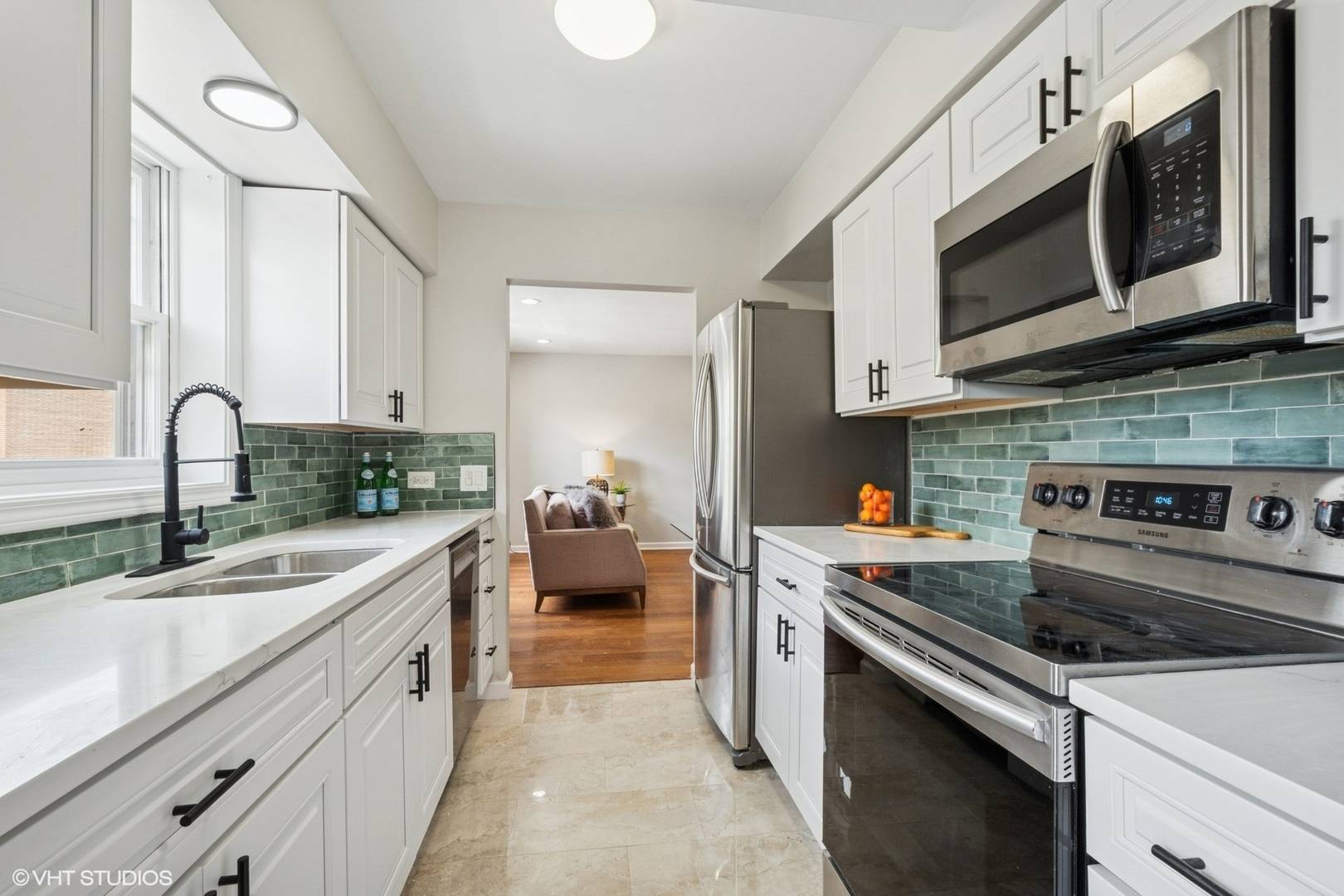 Evanston, IL 60202,840 Forest Avenue #C