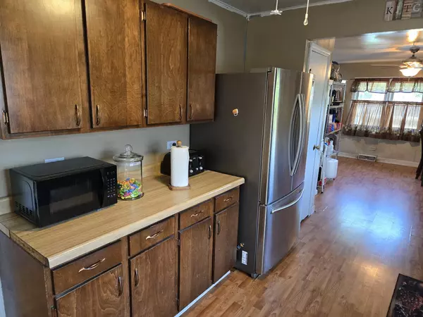 Midlothian, IL 60418,15035 Harding Avenue