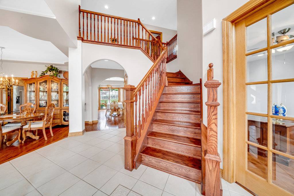 Tinley Park, IL 60487,8924 Woodbine Court