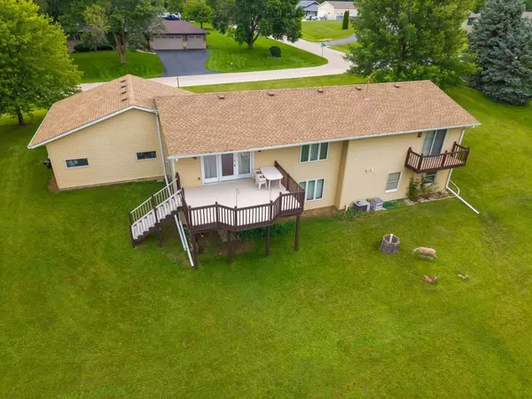 Rockford, IL 61109,3993 Courtland Terrace