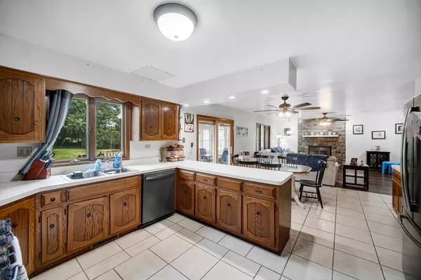 Mokena, IL 60448,13460 185th Street