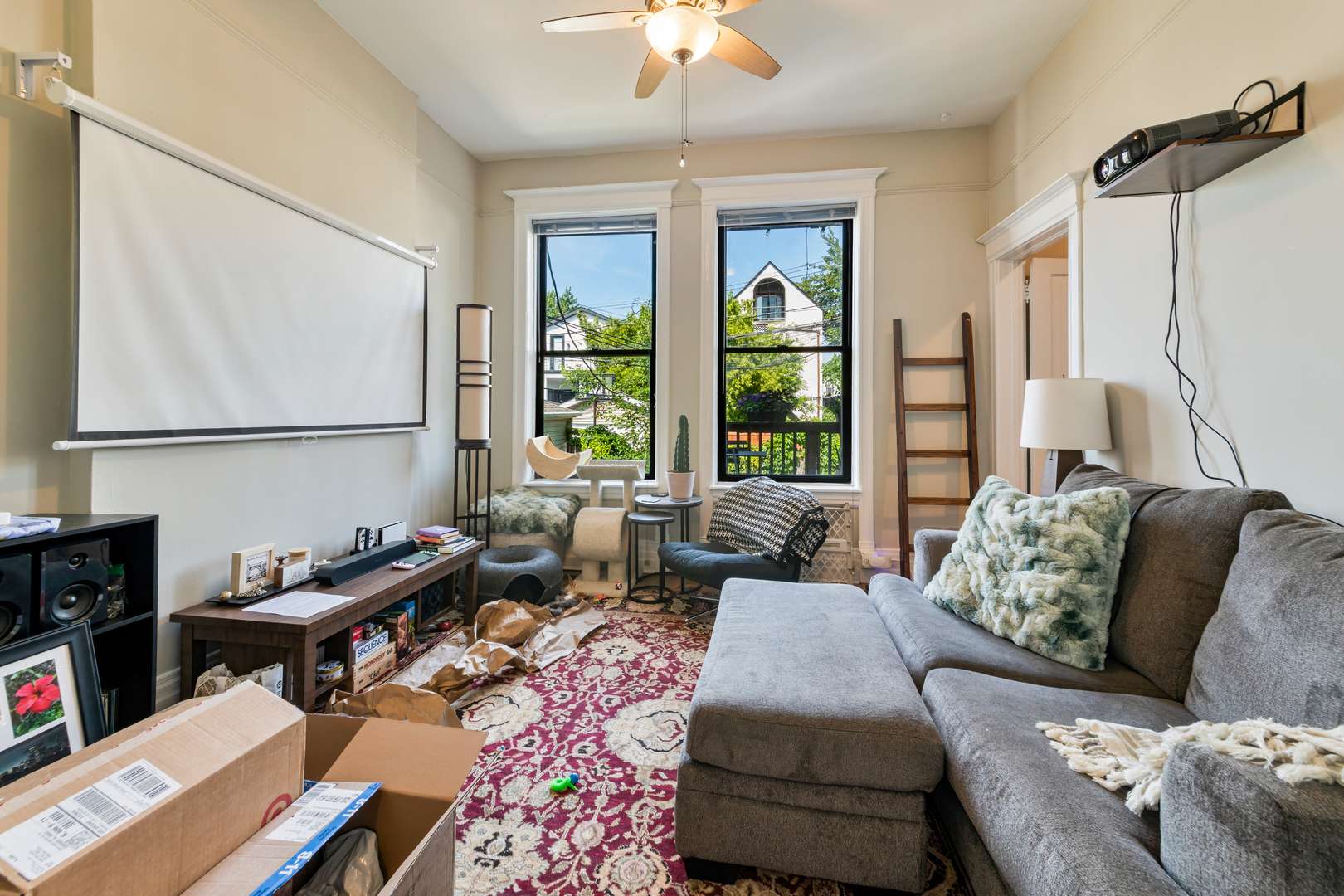 Chicago, IL 60647,2436 N Maplewood Avenue #1R