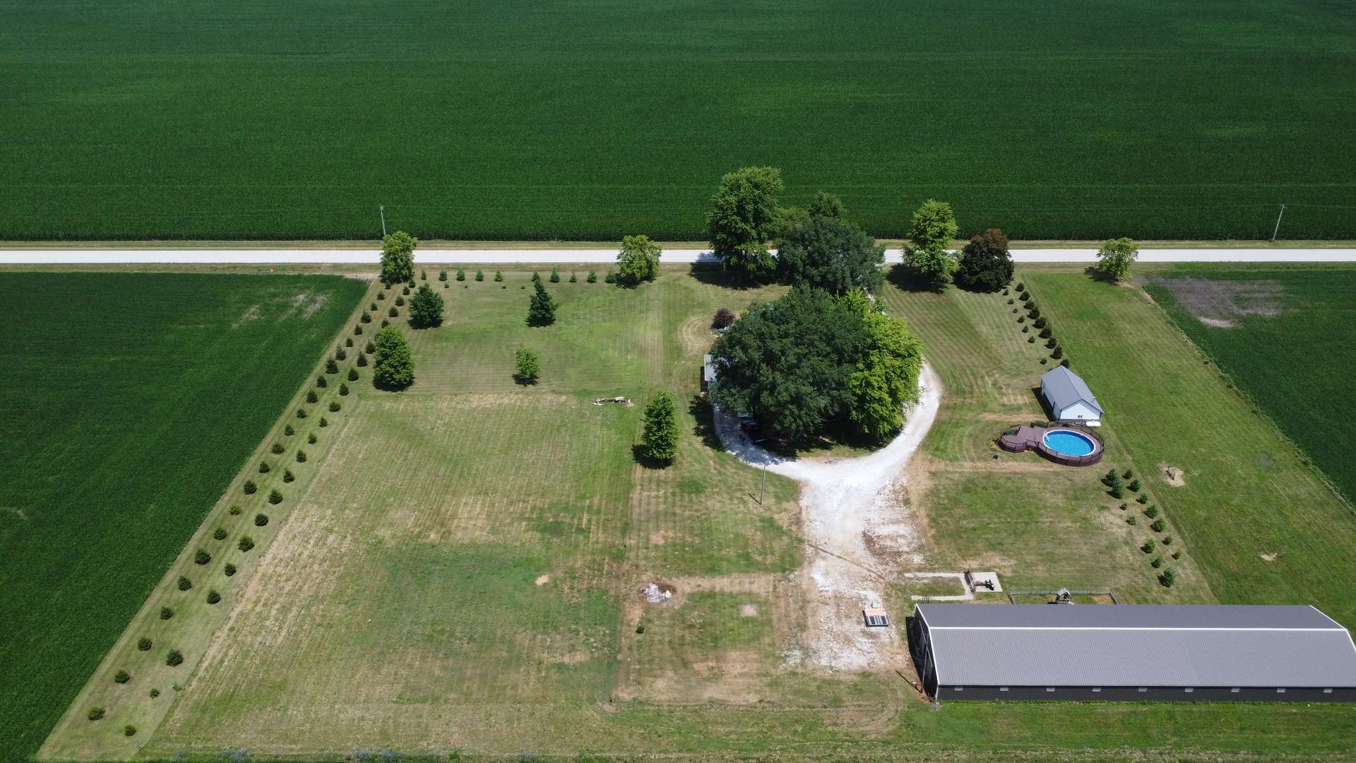 Crescent City, IL 60928,1533 E 1400 North Road