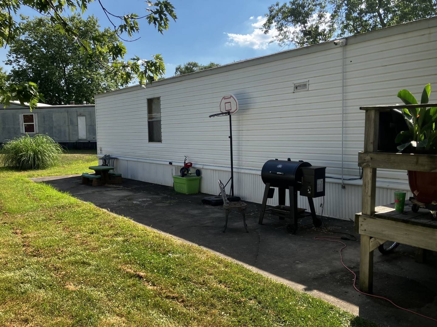Coal City, IL 60416,6 Churchill Drive