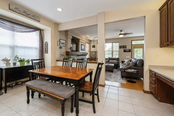 Cary, IL 60013,322 Parkstone Drive