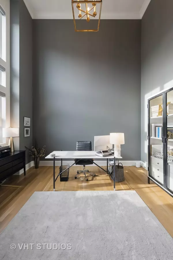 Western Springs, IL 60558,1110 Hickory Drive