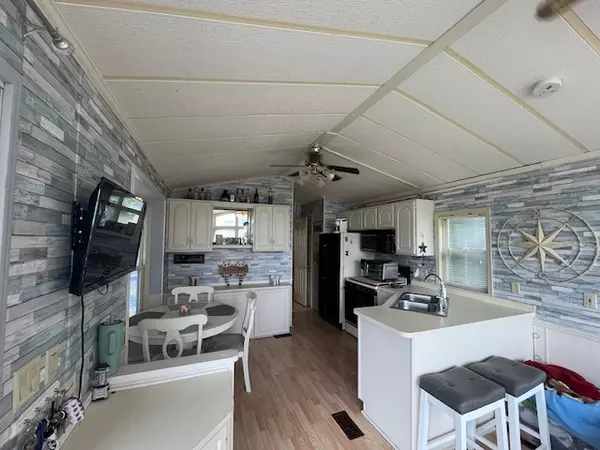 Seneca, IL 61360,2795 E 28th Lot 1496 Road