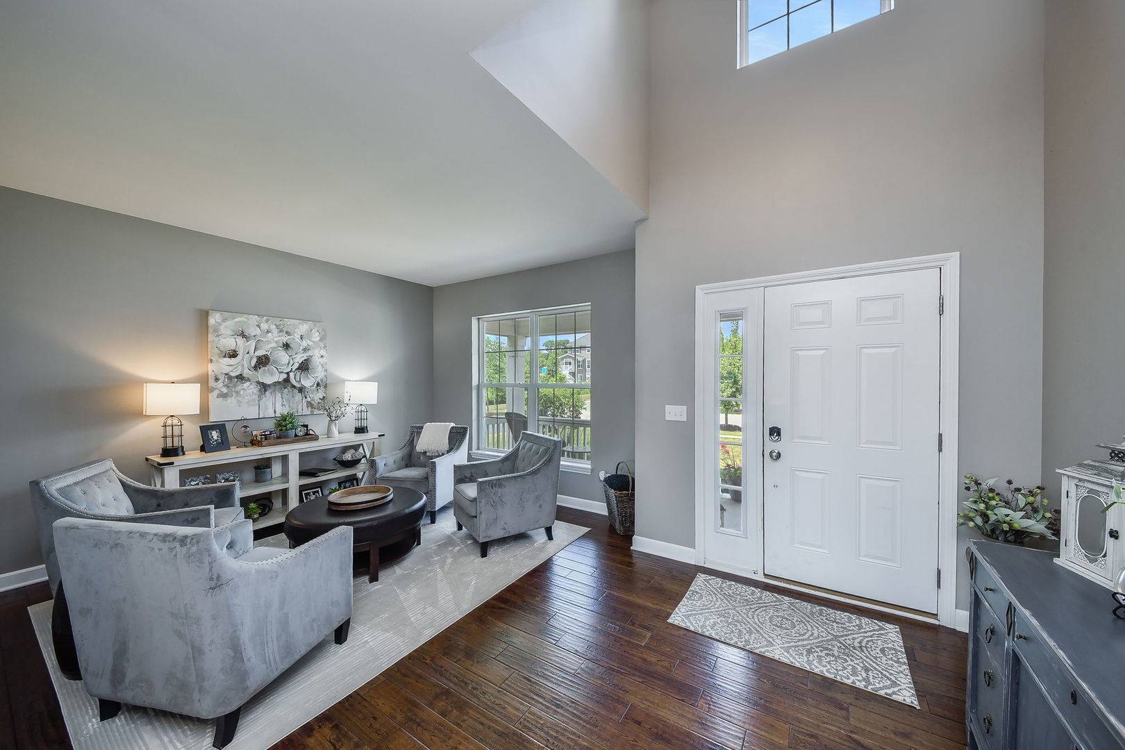 Wheaton, IL 60187,570 Amy Lane