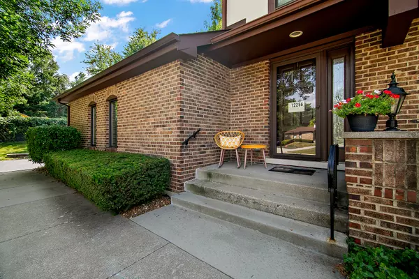 Palos Heights, IL 60463,12256 S Arbor Trail #11W