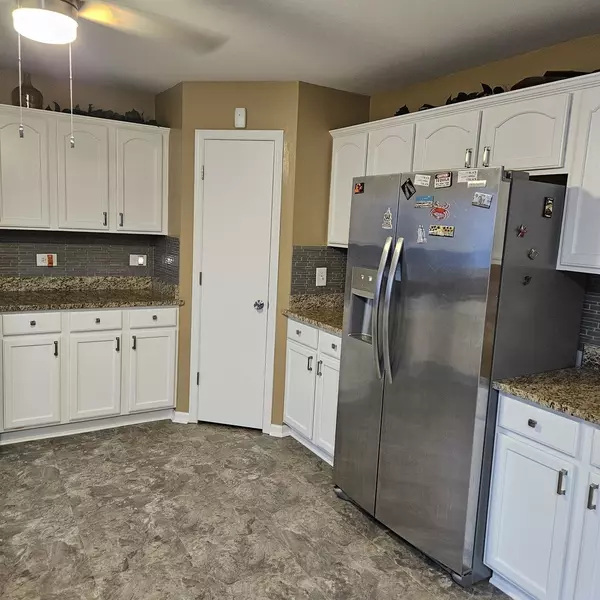 Country Club Hills, IL 60478,18558 Willow Avenue