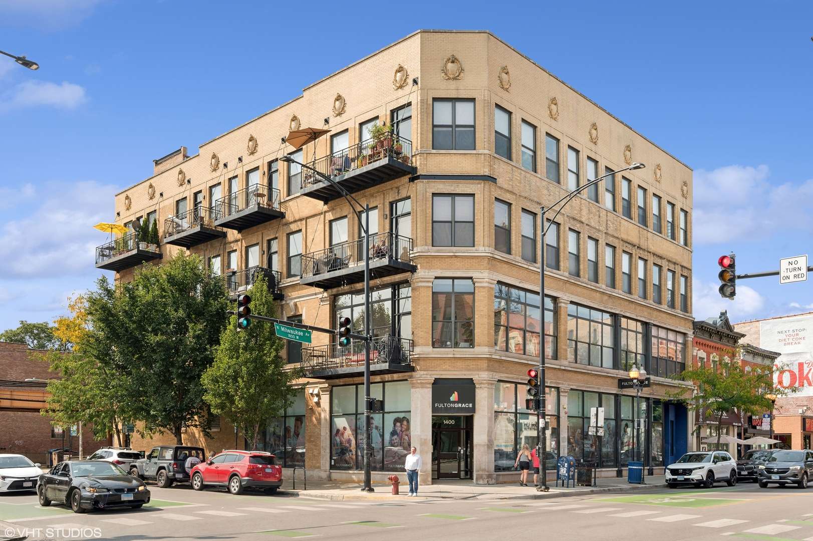 1400 N MILWAUKEE Avenue #201, Chicago, IL 60622