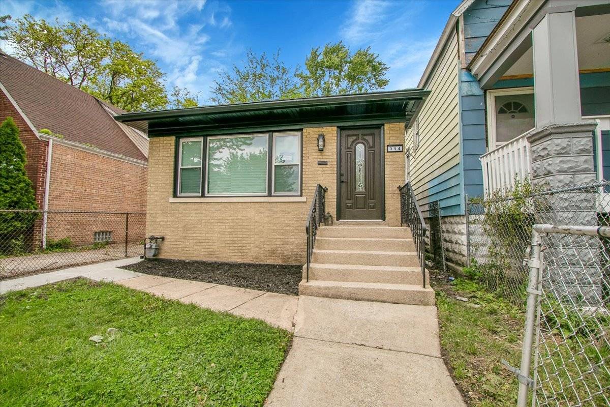 Chicago, IL 60628,314 W 106th Place