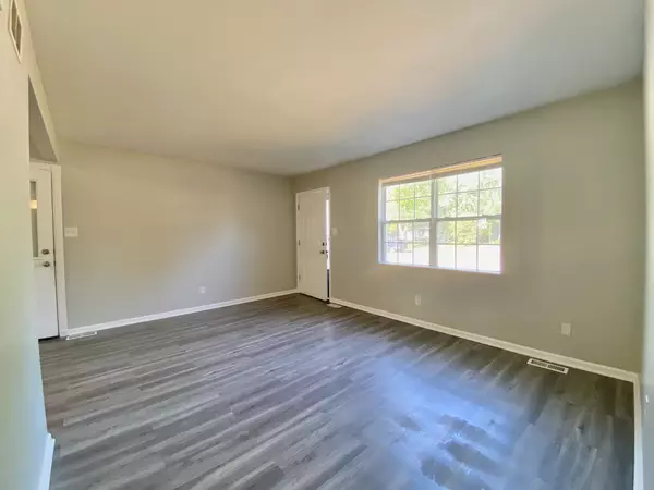 Steger, IL 60475,200 Durham Drive