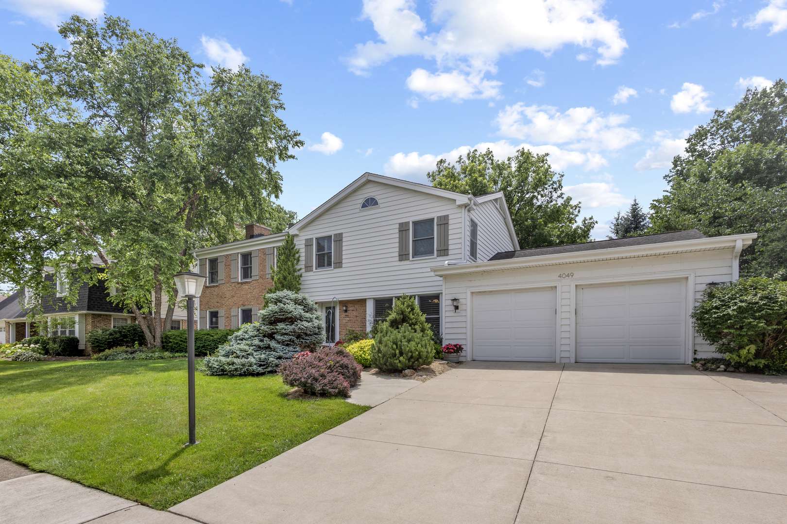 Northbrook, IL 60062,4049 Michelline Lane