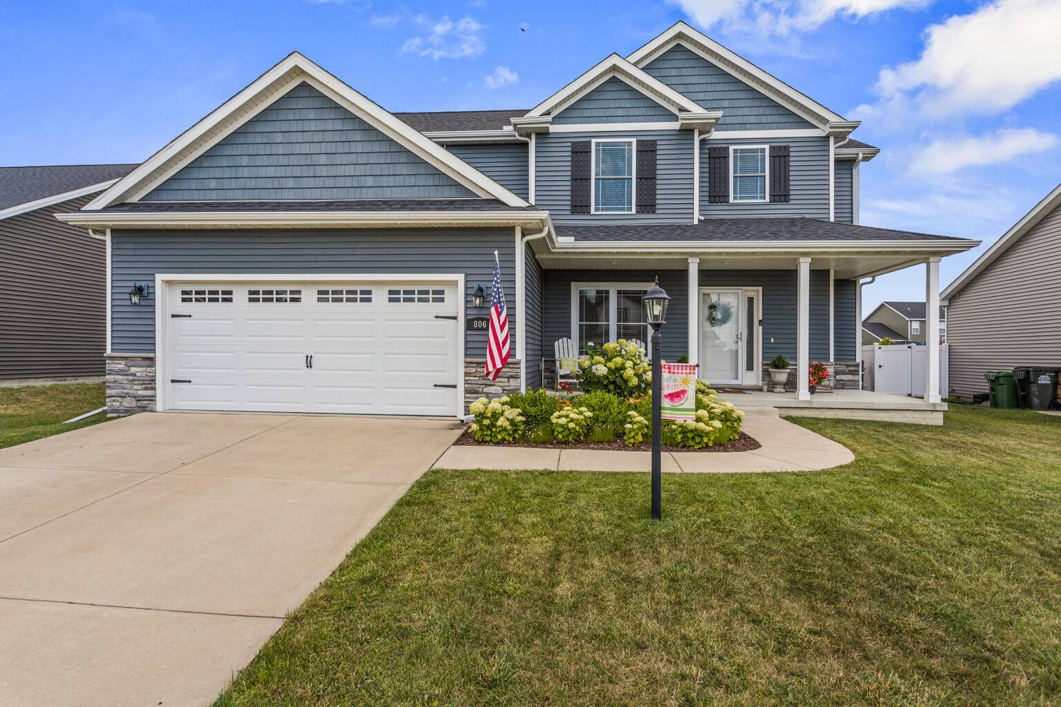806 Cole Lane, Mahomet, IL 61853