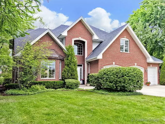 Hinsdale, IL 60521,613 Lakeside Drive