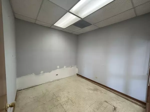 Calumet City, IL 60409,1717 Sibley Boulevard