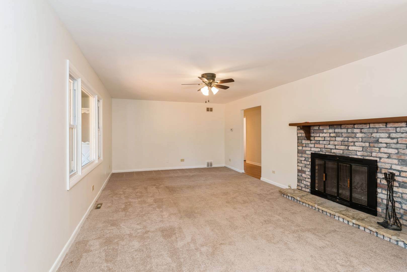 Lake Villa, IL 60046,21113 W Paradise Lane