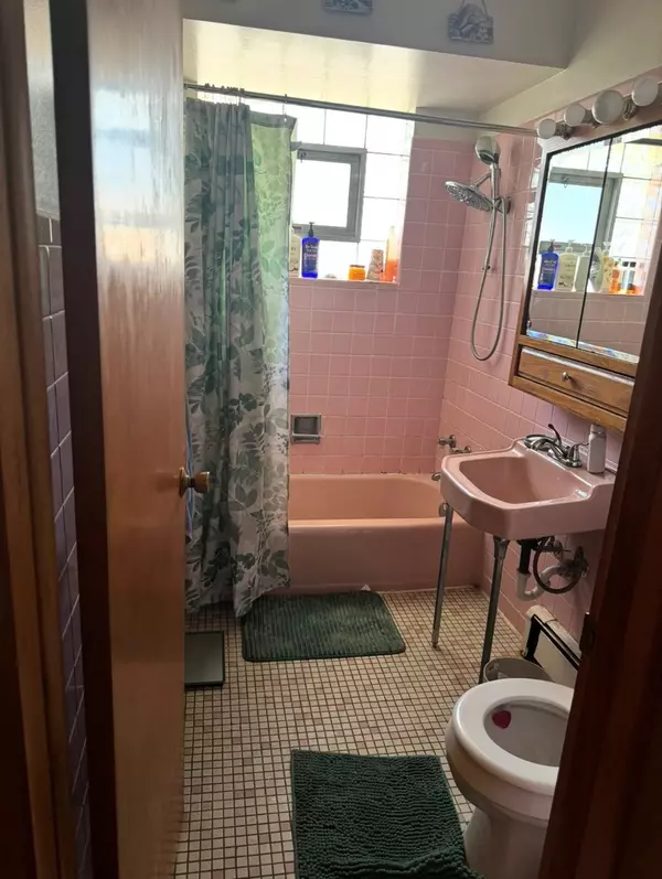 Blue Island, IL 60406,12250 Greenwood Avenue