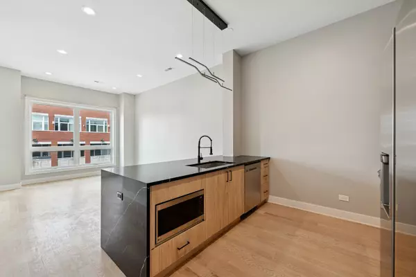 Chicago, IL 60622,1723 W North Avenue #3