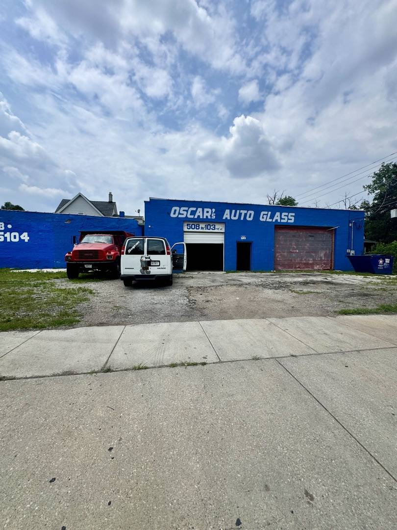 Chicago, IL 60628,508 W 103rd Street