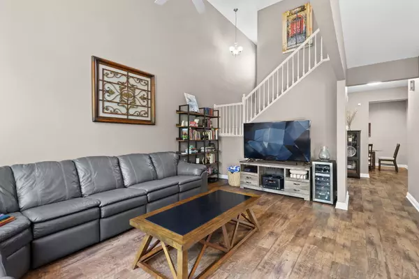 Orland Park, IL 60467,11248 Melrose Court