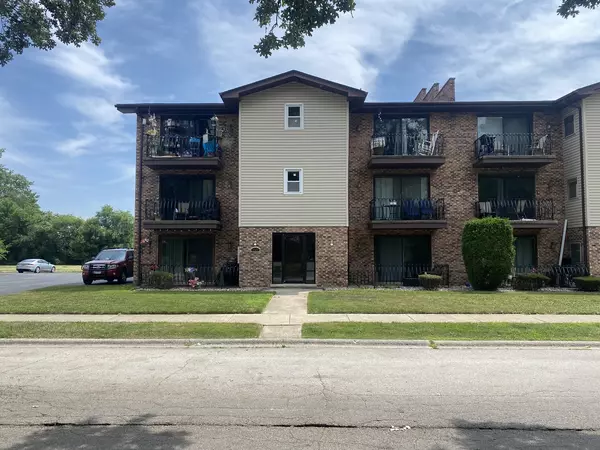 14455 Lamon Avenue #1N, Midlothian, IL 60445