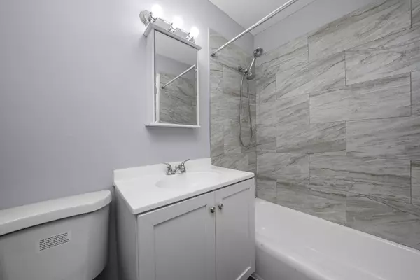 Worth, IL 60482,6545 W 111th Street