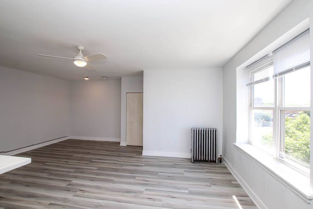 Chicago, IL 60660,5920 N Ridge Avenue #316