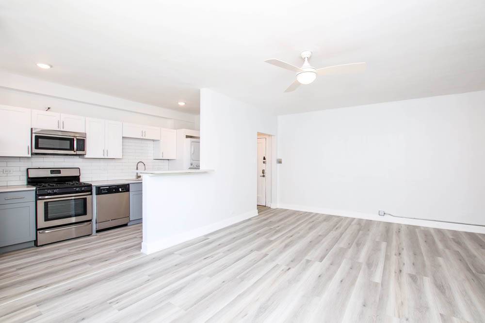 5920 N Ridge Avenue #324, Chicago, IL 60660