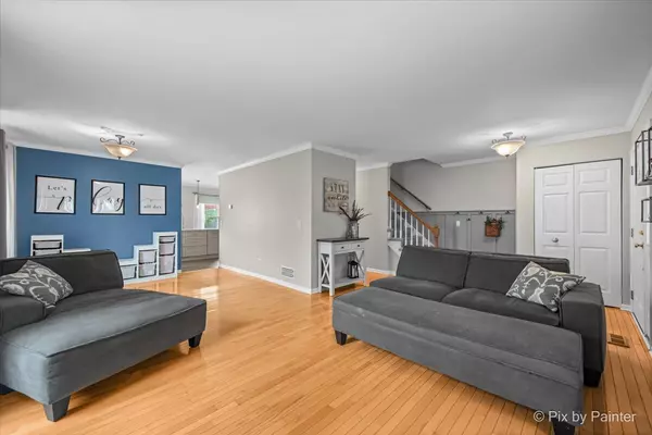 Fox River Grove, IL 60021,218 Foxmoor Road