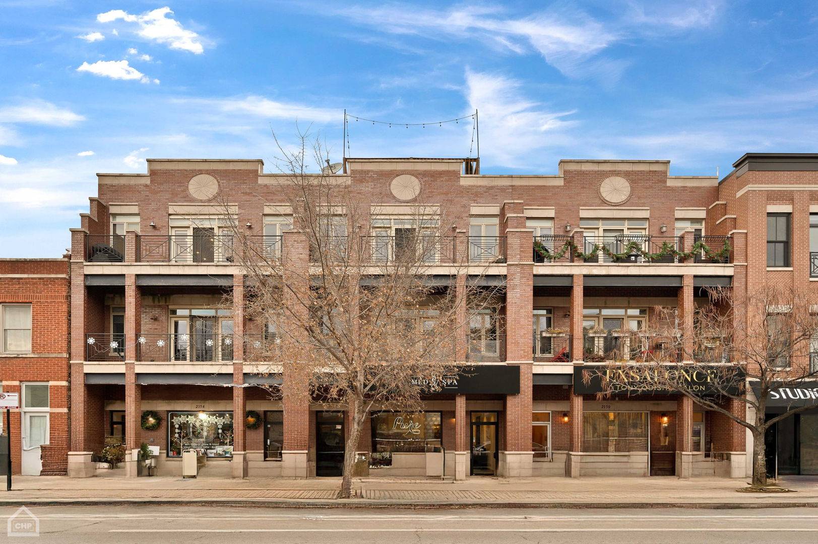 2154 W Roscoe Street #2, Chicago, IL 60618