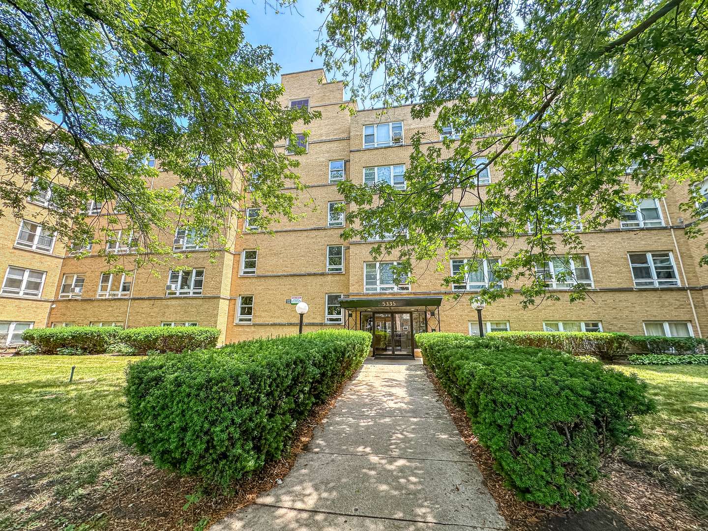 5355 N California Avenue #409, Chicago, IL 60625