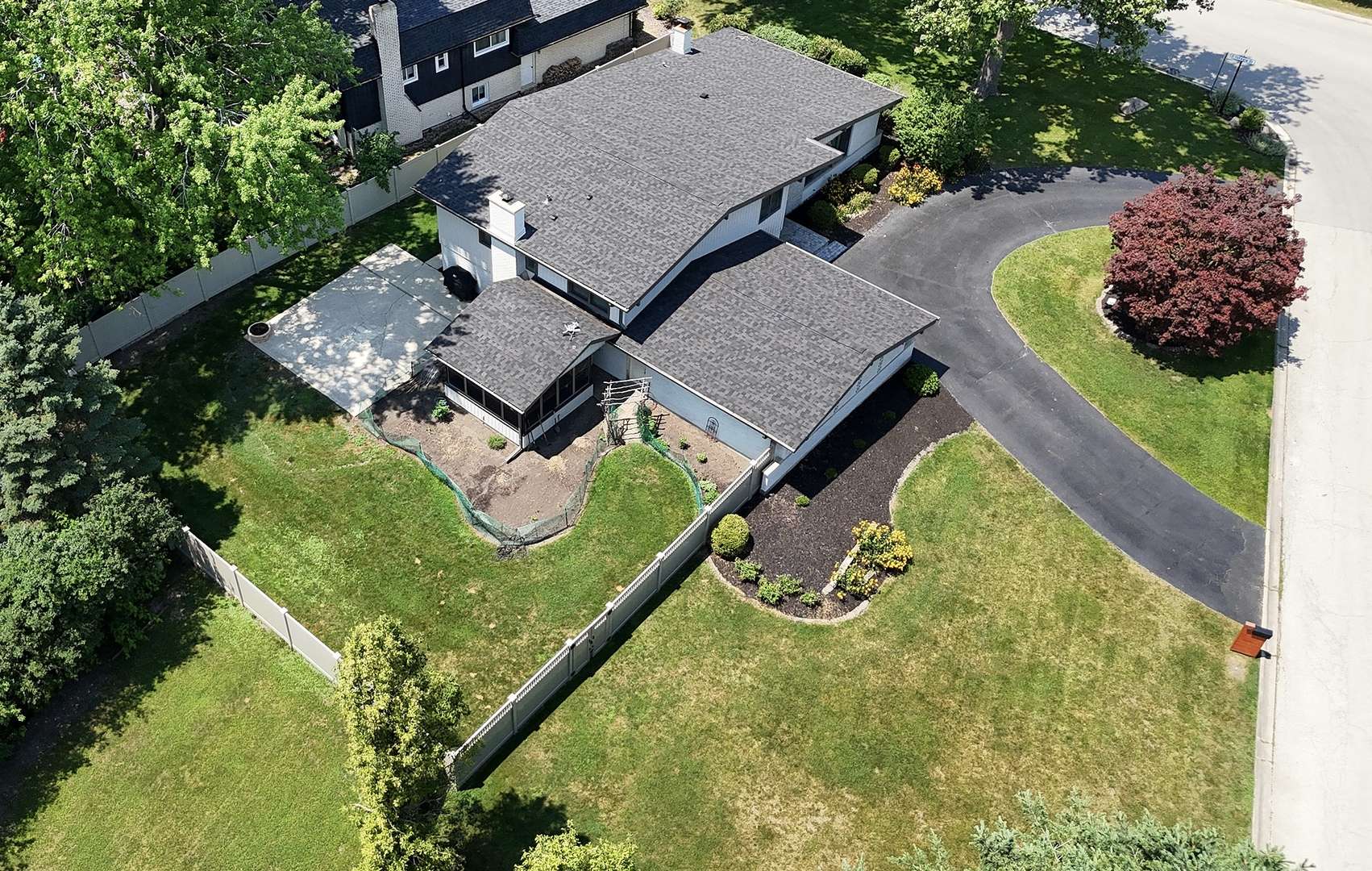Palos Heights, IL 60463,12932 S Comanche Drive