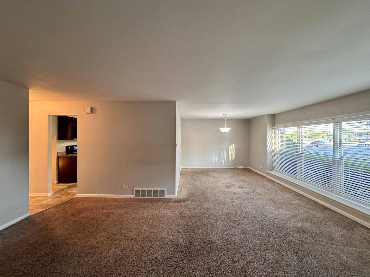 Glenwood, IL 60425,900 W Strieff Lane