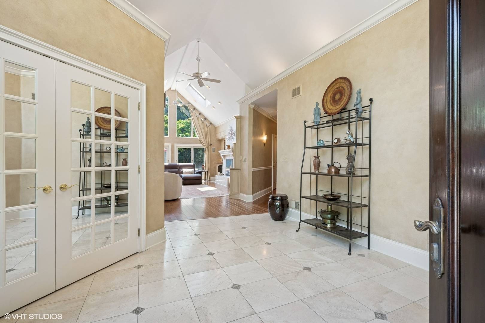 Green Oaks, IL 60048,1881 Haven Lane