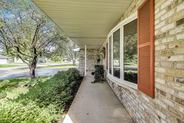 New Lenox, IL 60451,920 Barnside Road