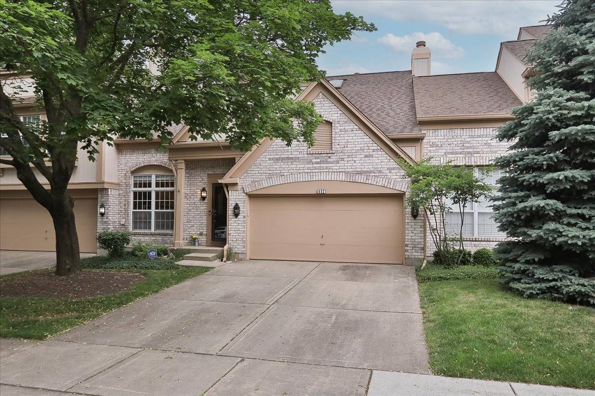 602 Cherbourg Drive, Buffalo Grove, IL 60089