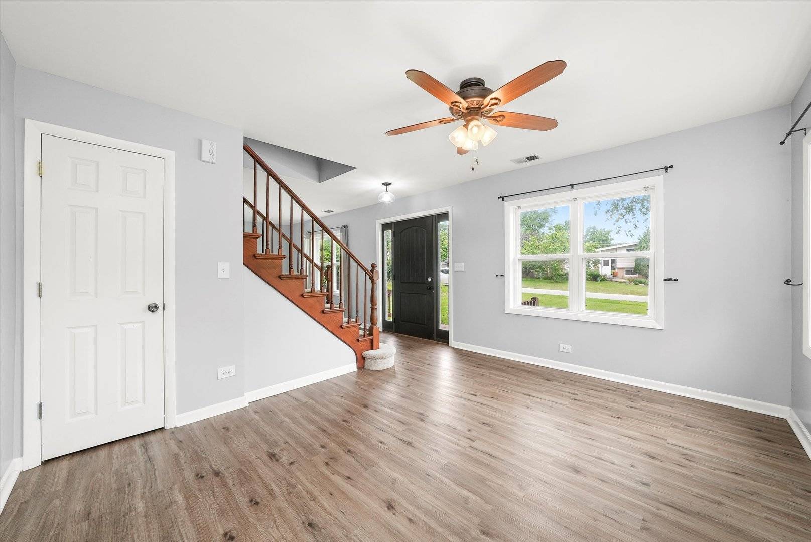 Grayslake, IL 60030,33351 N Park Street