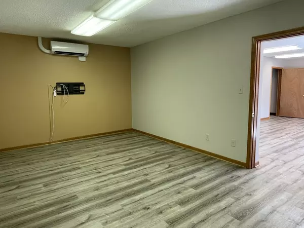 Sterling, IL 61081,2002 Suite C E 5th Street