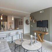 Evanston, IL 60202,847 CHICAGO Avenue #614