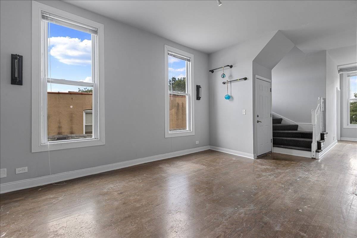 Chicago, IL 60608,1754 W 21st Place #2
