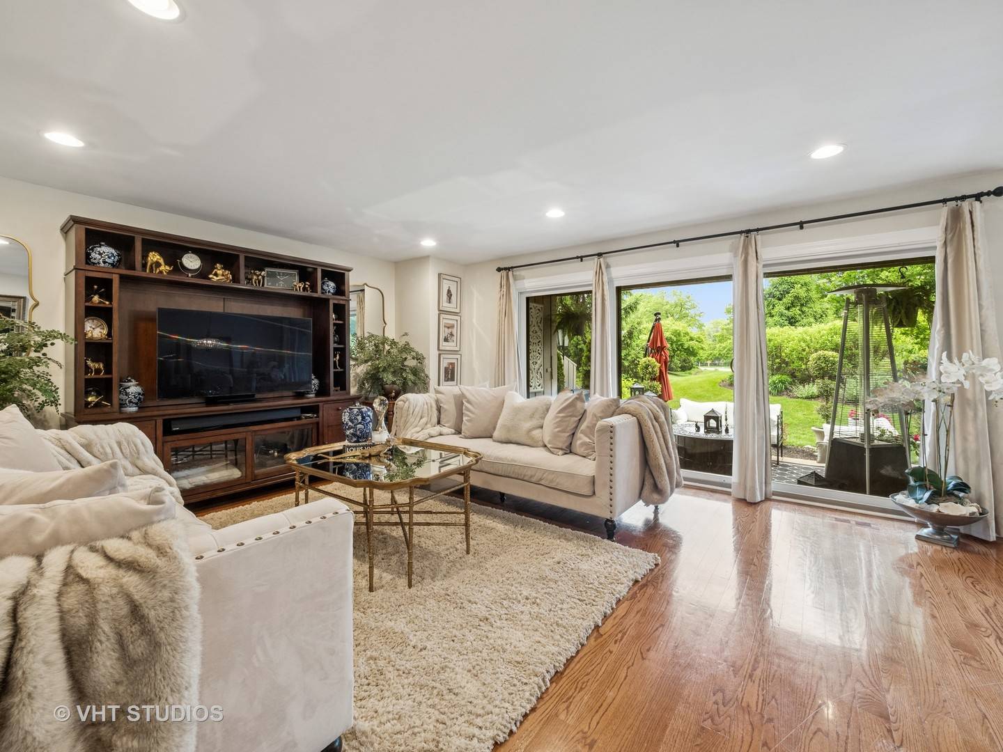 Lake Barrington, IL 60010,97 Thornhill Lane #D