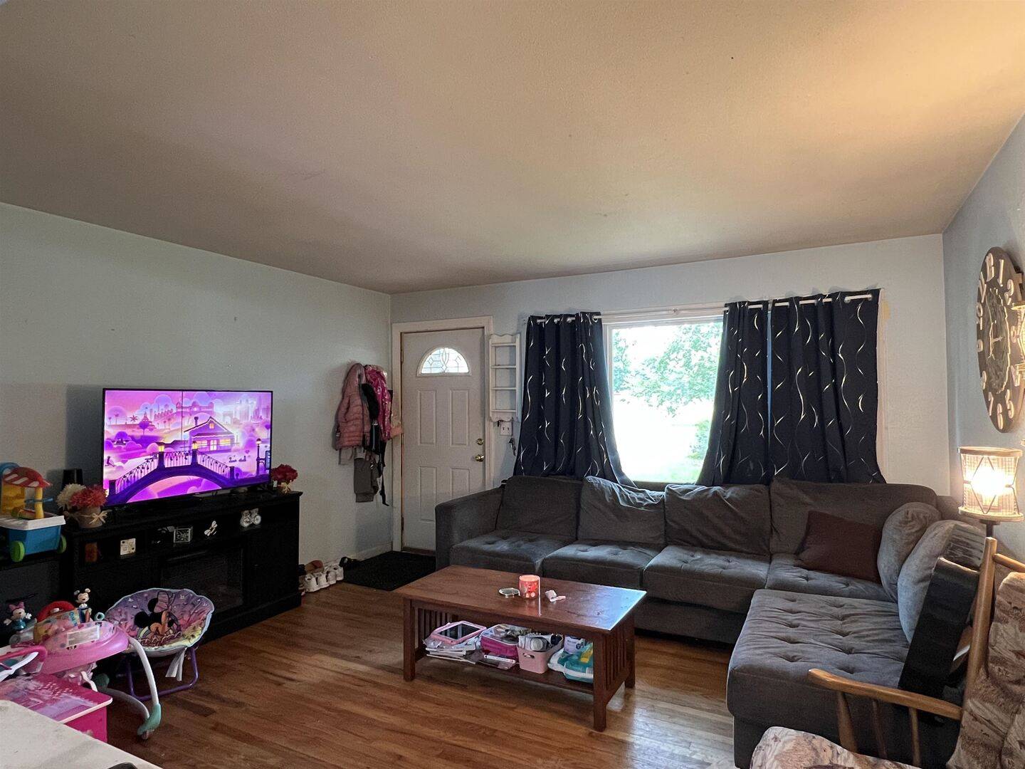 Machesney Park, IL 61115,8212 Cameo Drive
