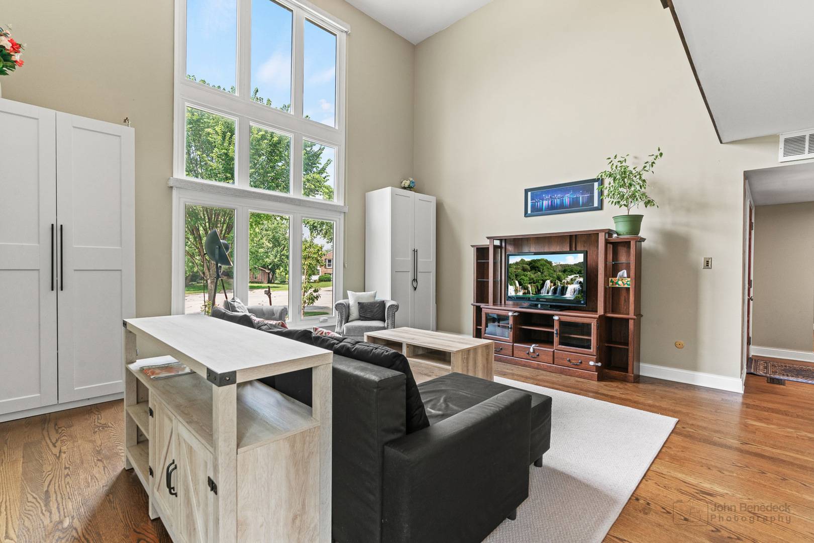 Bloomingdale, IL 60108,253 Fremont Court