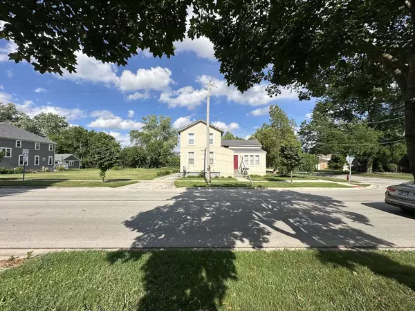 Arlington Heights, IL 60005,235 S Dunton Avenue