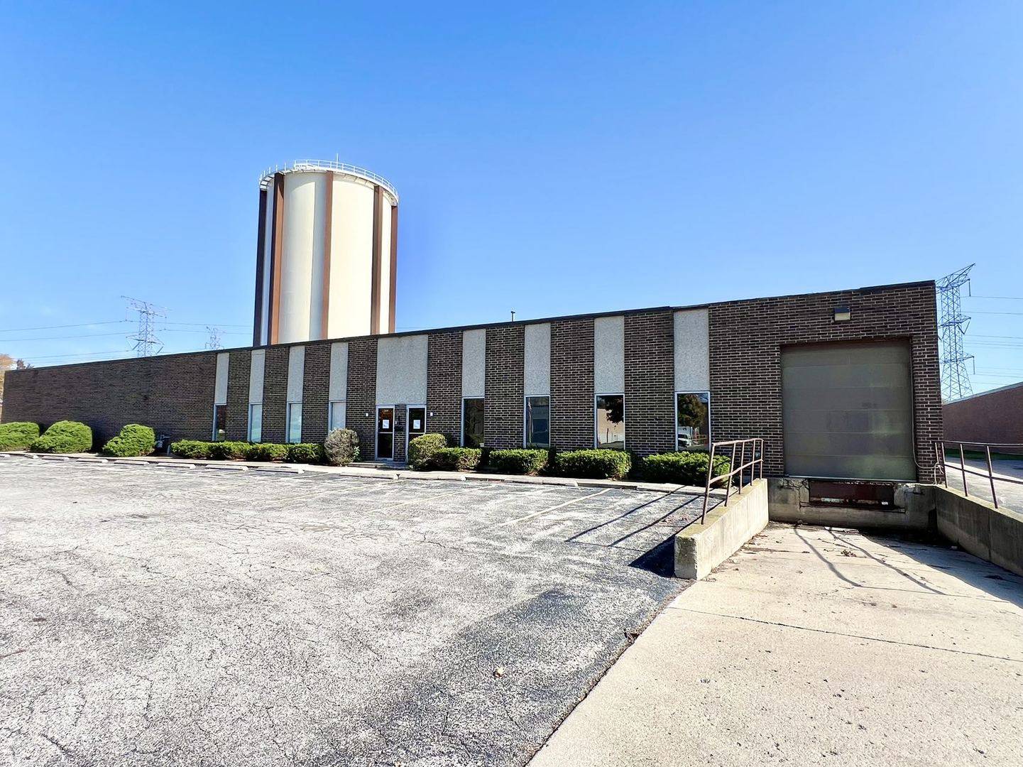 Wheeling, IL 60090,2039 Foster Avenue