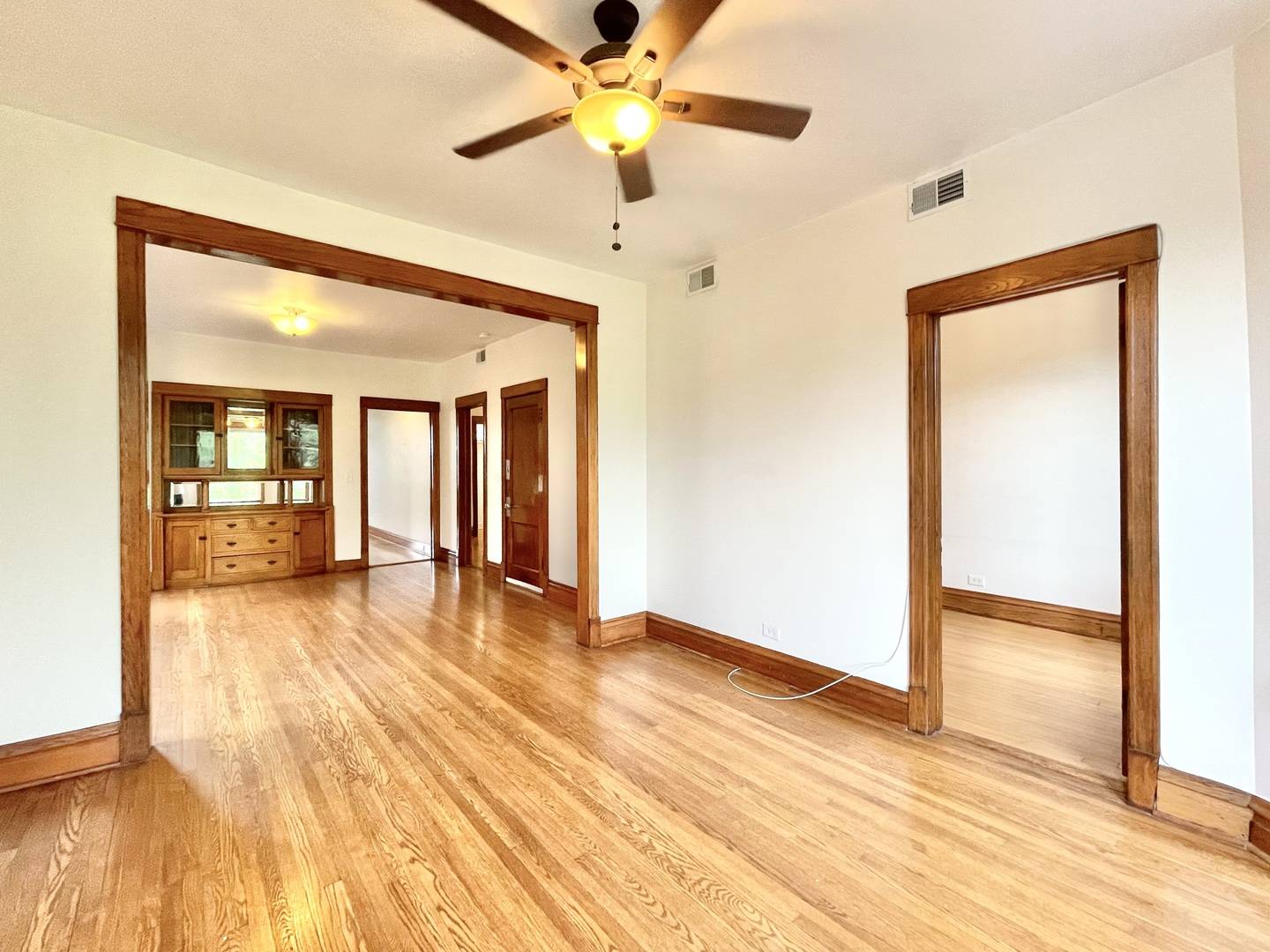 Chicago, IL 60651,3319 W Pierce Avenue #3