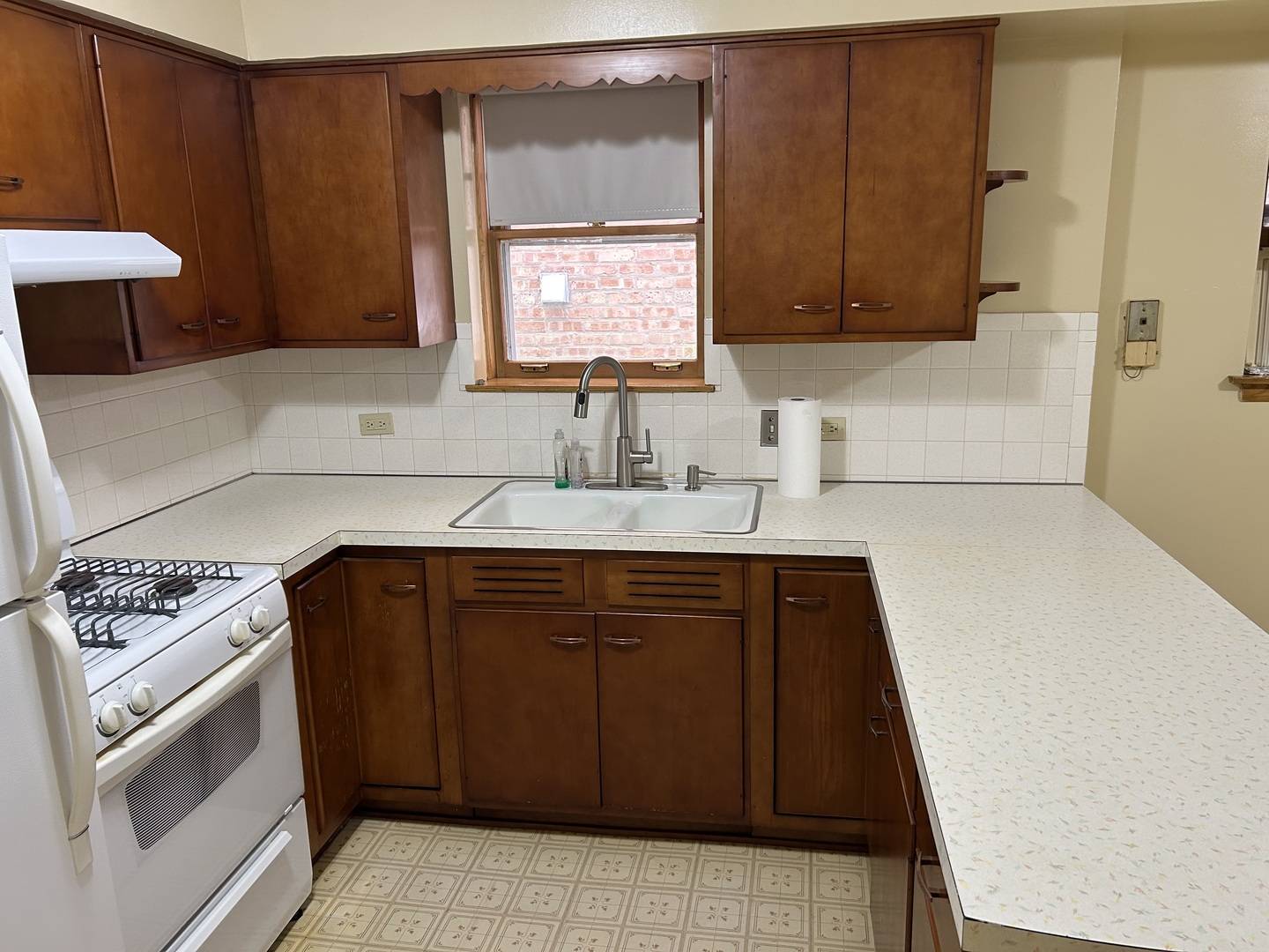 Elmwood Park, IL 60707,2840 N 73rd Avenue #G